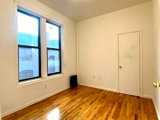 Rented by The Property Firm | media 5