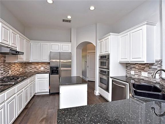 5th image of 1403 Hargis Creek Trl