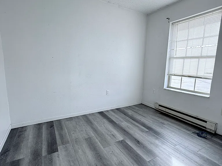 709 E Woodland St #2 — Photo 13
