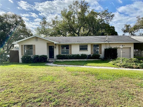 2nd image of 1233 Walker Cir S
