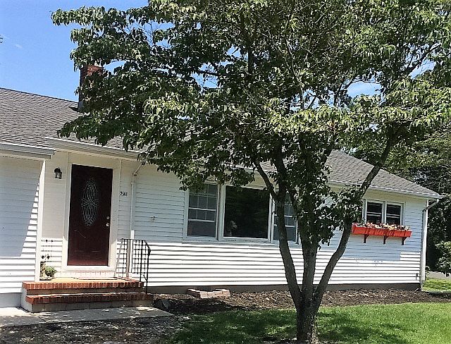 2501 Little Hill Road