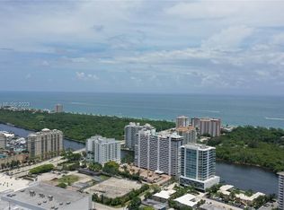 2439 NE 8th St, Fort Lauderdale, FL 33304