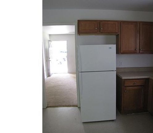 5th image of 101 Millikin St #A