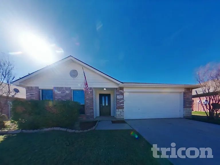 12809 Carpenter Ln — Photo 2