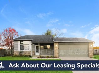 105 Meadow Creek South Dr, Whiteland, IN 46184