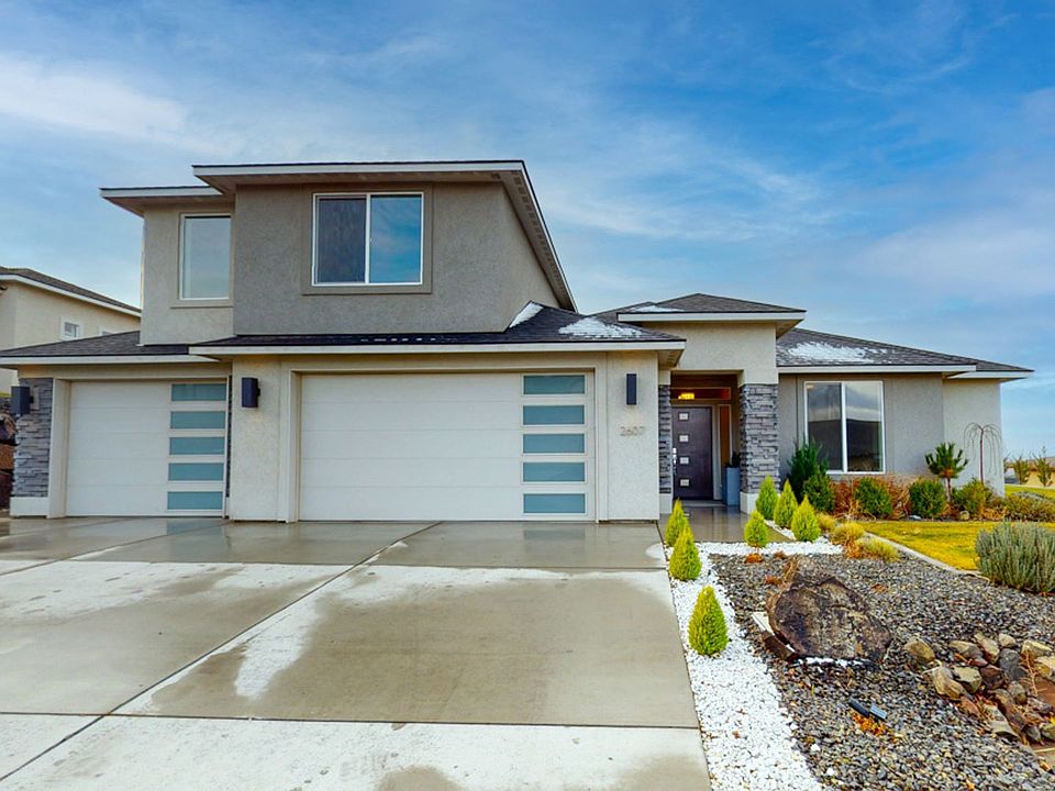 1st image of 2607 Falcon Ln
