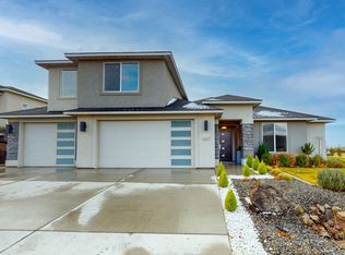 2607 Falcon Ln, Richland, WA 99352