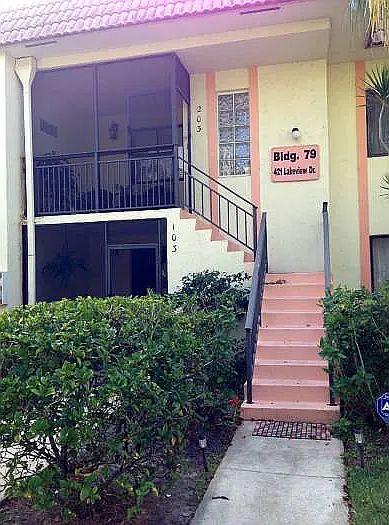 1st image of 421 Lakeview Dr APT 203