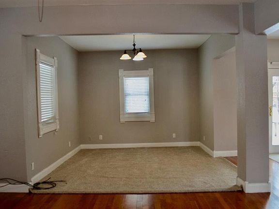 4th image of 101 B Ave W