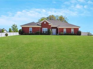 3101 Jackson Creek Dr, Stockbridge, GA 30281