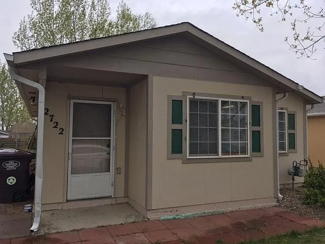 2722 Winnipeg St — Photo 1