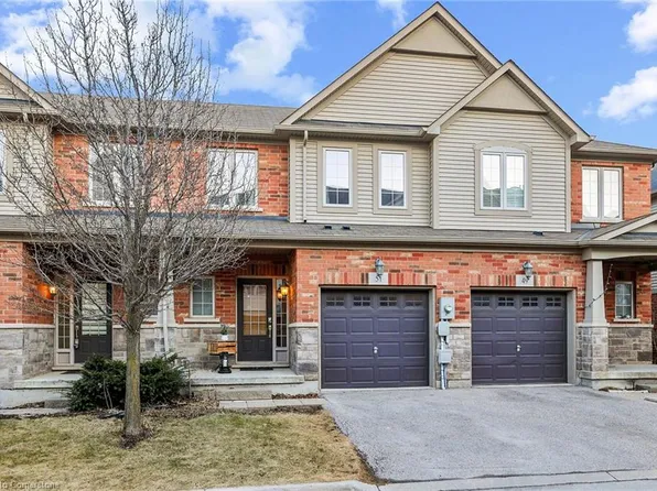541 Winston Rd #51, Grimsby, ON L3M 0C5