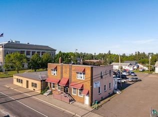 206 3rd St, Carlton, MN 55718
