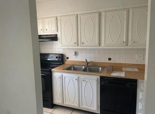 2451 8th St UNIT 46, Sarasota, FL 34237