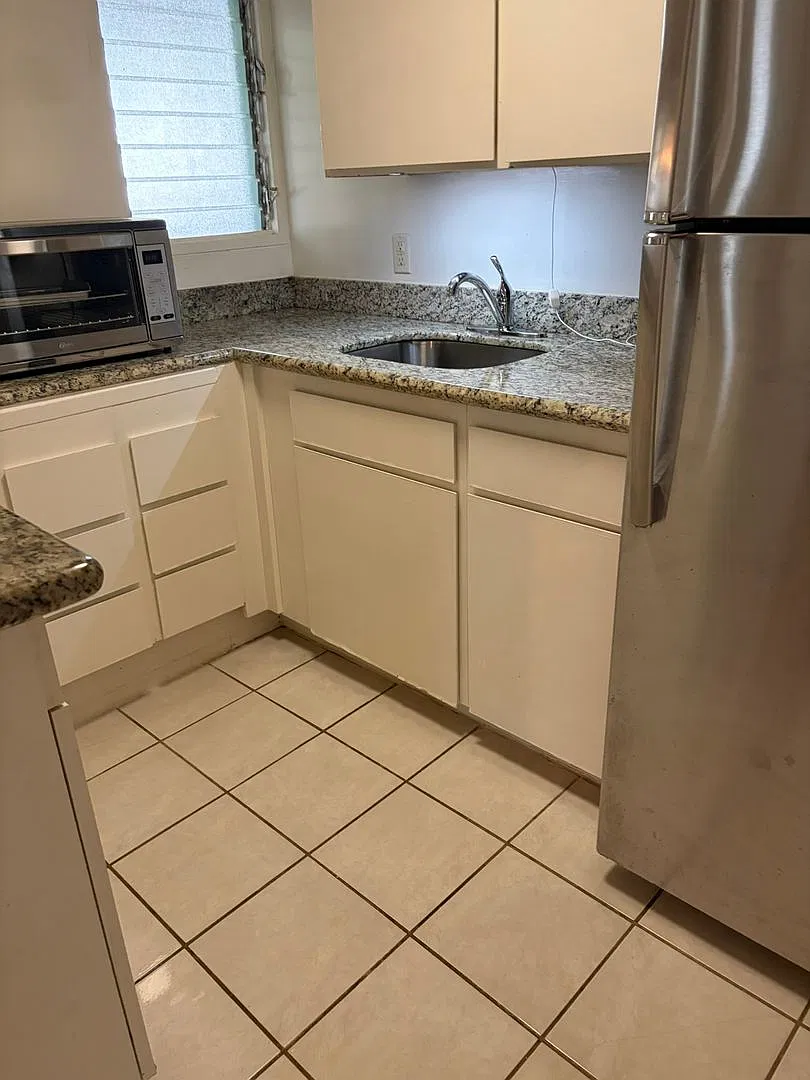 Furnished Ground-Level 1BD/1BA with Tandem Parking Steps from UH Mnoa (Unit #B) — Photo 3