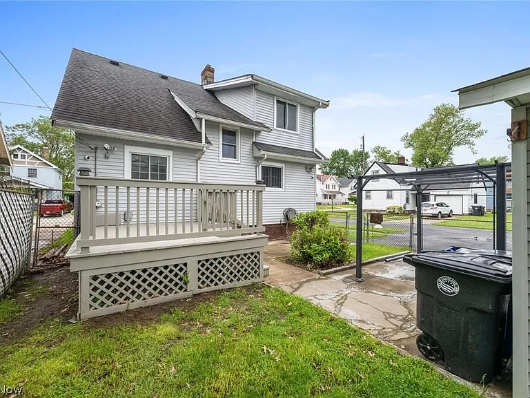 11715 Rutland Ave — Photo 27