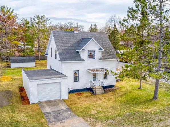 302 2nd Ave SE, Clearbrook, MN 56634