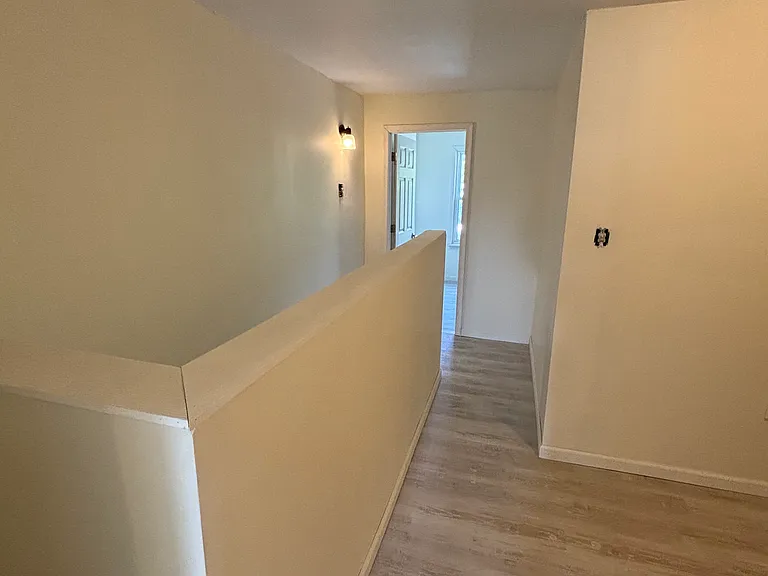 141 Horton St — Photo 13