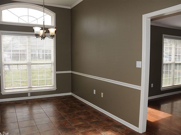 5th image of 303 Village Dr