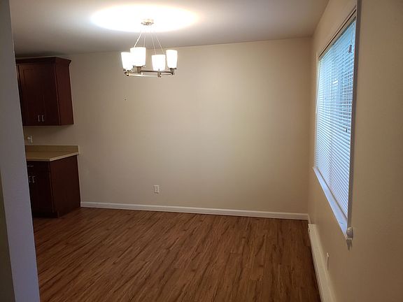 4th image of 6111 N 16th St APT M108