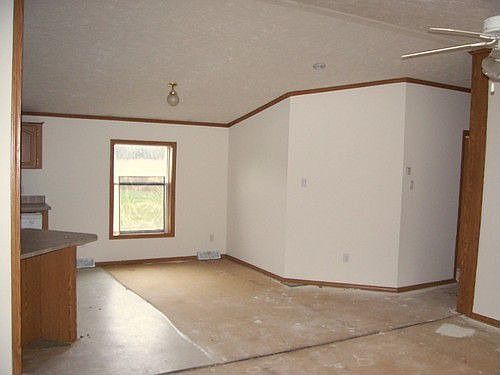 4th image of 20071 Northrup Dr