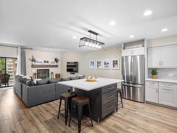 3rd image of 465 Four Oclock Road UNIT 223