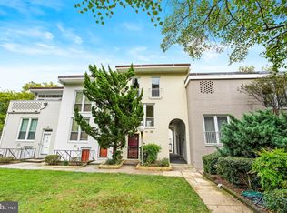 73 G St SW #103, Washington, DC 20024