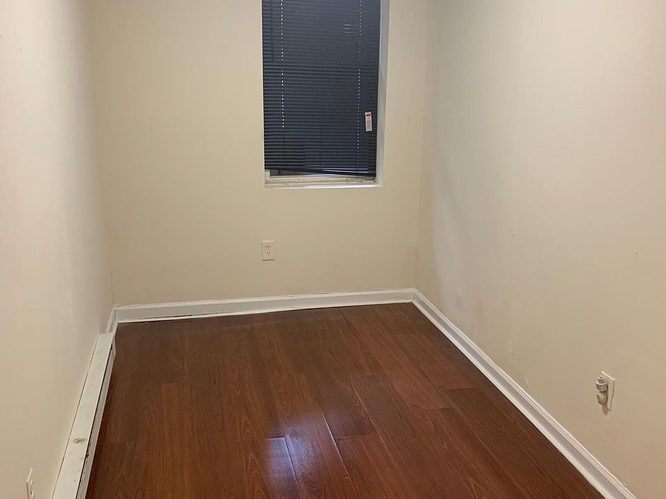2nd image of 398 River St APT 1