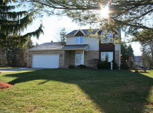 359 Schultz Rd, Buffalo, NY 14224