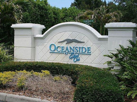 3rd image of 954 Island Club Sq