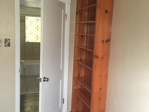 4th image of 7736 Monterrey Dr