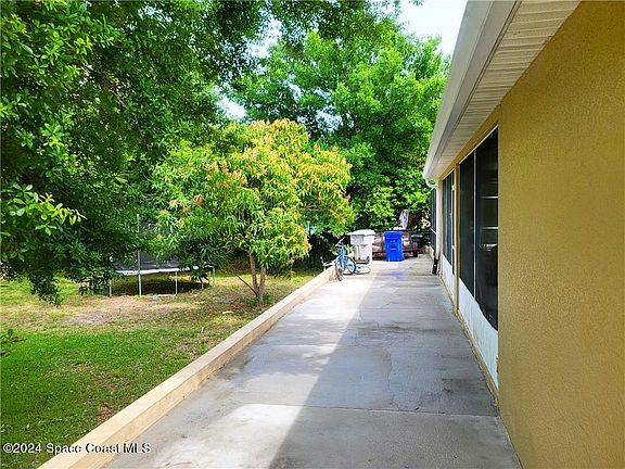 4th image of 8216 95th Ave