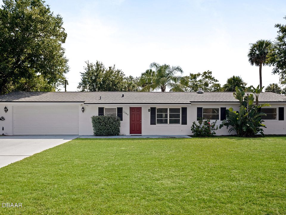 1st image of 2549 Clarendon Ave