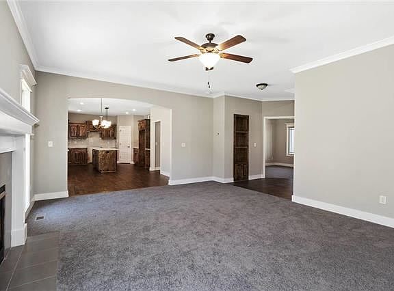 5th image of 9028 N Askew Ave