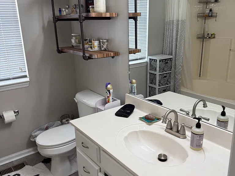 2762 Riverbend Dr — Photo 26