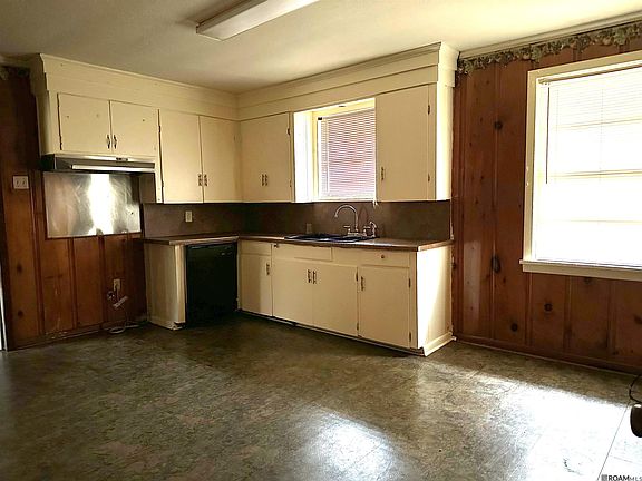 2nd image of 4268 Saint Gerard Ave