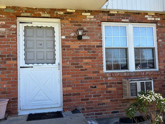 3rd image of 80 Wellswood Road #14