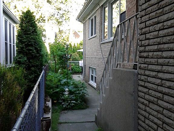 3rd image of 6425 N Navajo Ave