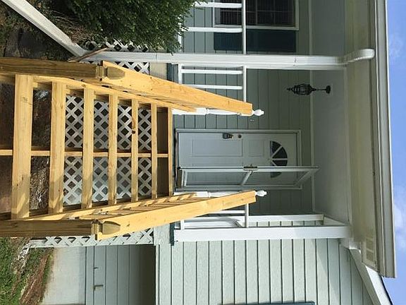 4th image of 4209 Castle Gate Dr