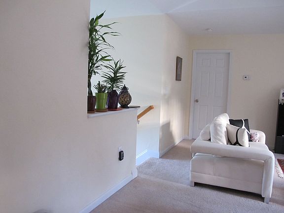 4th image of 6424 Westshire Ct