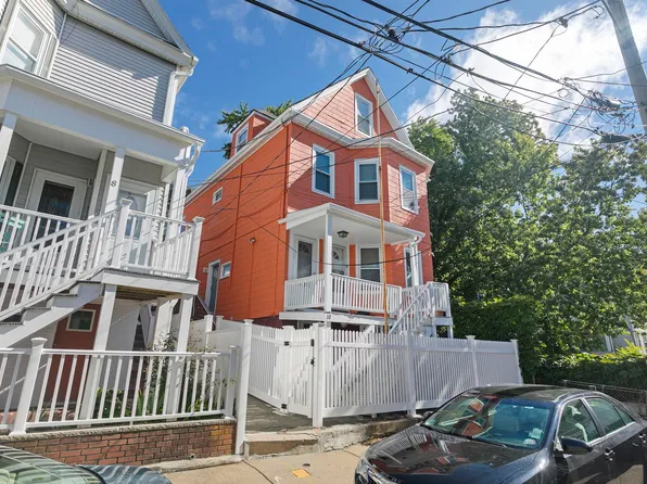 10 Pinckney Pl #1, Somerville, MA 02145