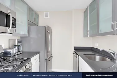 Rented by The Blueground