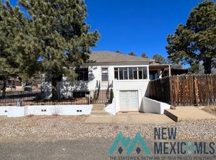 1101 N 1st St, Raton, NM 87740