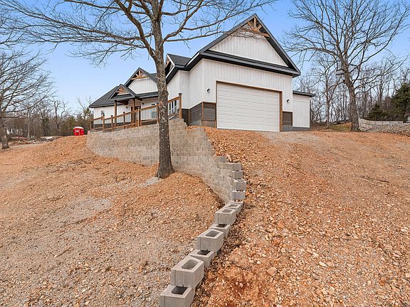 5th image of 1029 Hanging Branch Ridge