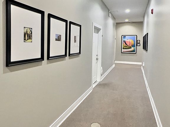 4th image of 1101 W Granville Ave #103