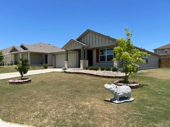 136 Denton Dr, Hutto, TX 78634