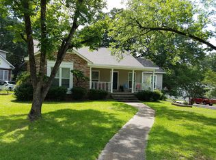 3906 Council Cir #B, Jackson, MS 39206