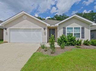 385 Monarch Ln, Pensacola, FL 32503