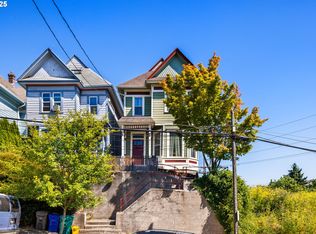 117 SW Arthur St, Portland, OR 97201