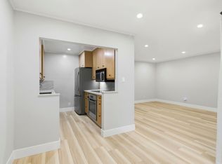 505 Cypress Point Dr Unit 70, Mountain View, CA 94043